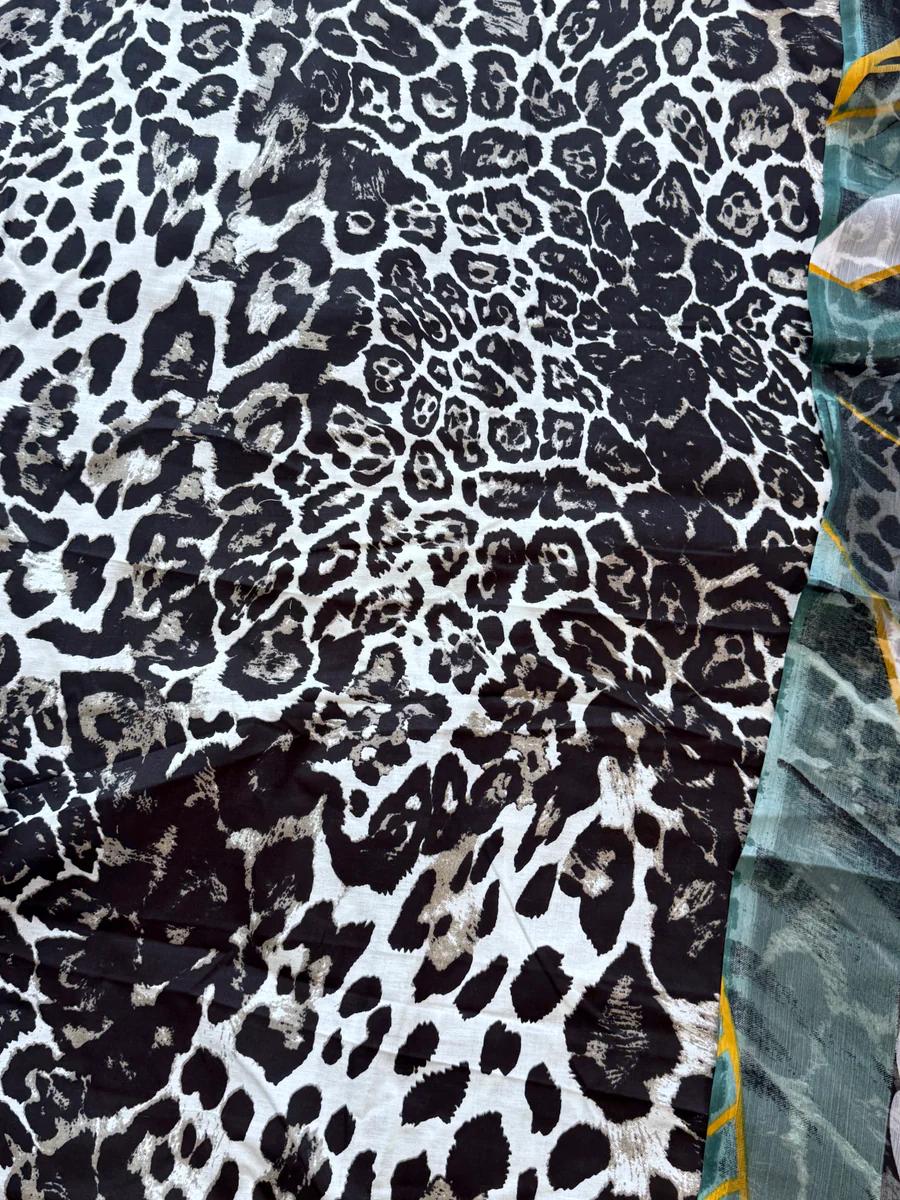 R121 - Unstiched Leopard Print with Embroidery Patch Suit