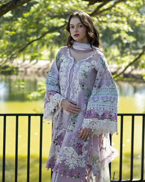 R122 - Unstiched Embroidered Patch Cotton Suit