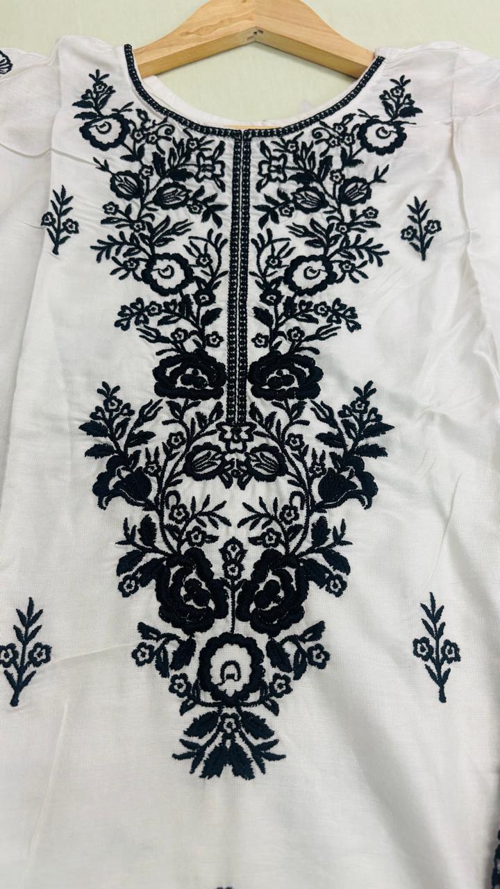 R49 - Hania Amir inspired Farshi Salwar Suit - Black
